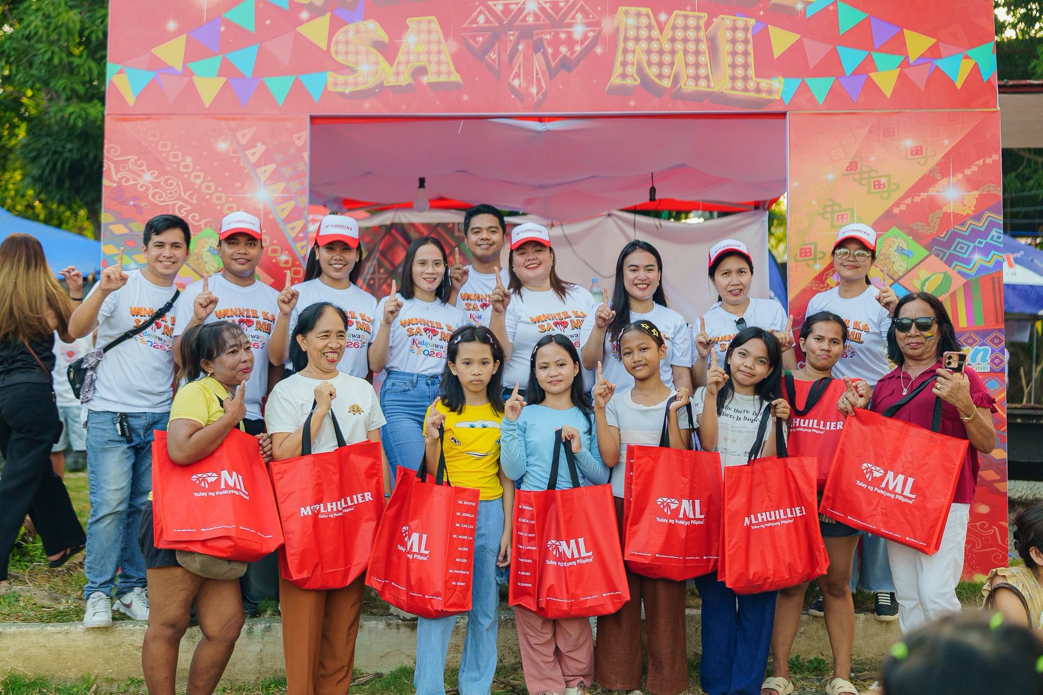 M Lhuillier brings Winner Ka sa ML fun to Kadayawan Festival in Davao M Lhuillier brings Winner Ka sa ML fun to Kadayawan Festival in Davao