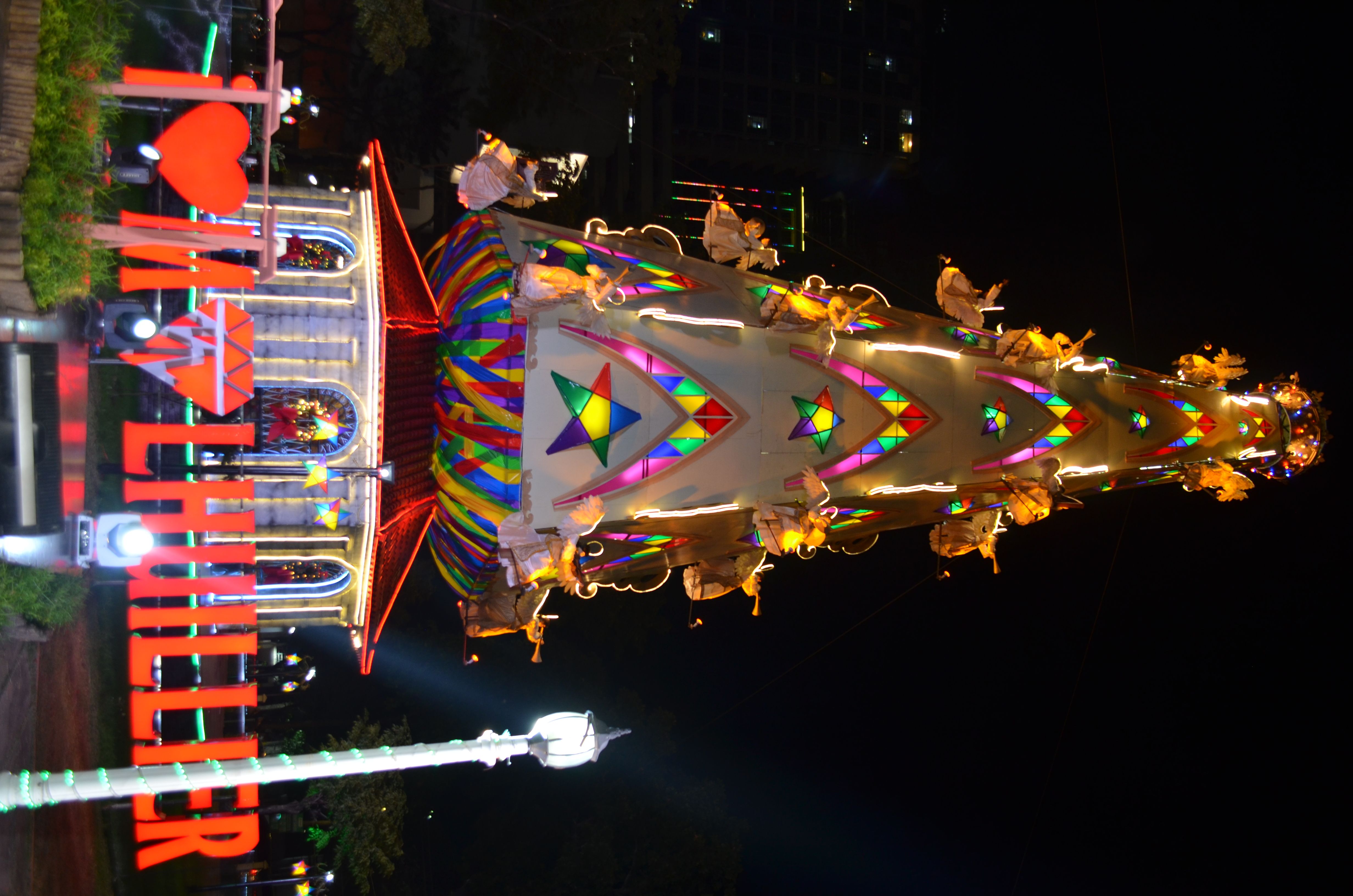M Lhuillier presents Cebuanos with a Symbol of Hope this Christmas