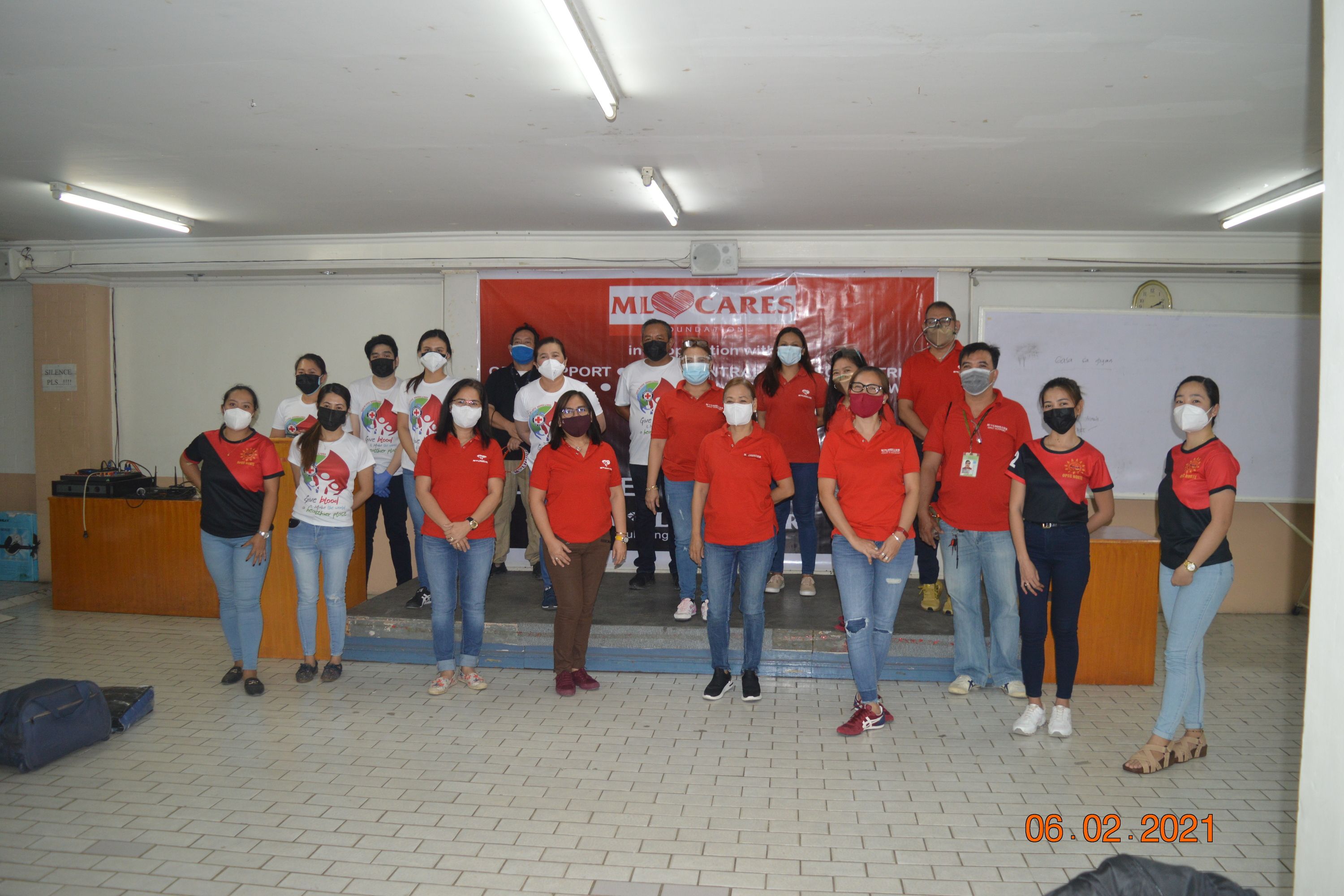 M Lhuillier Conducts Successful Bloodletting Drive