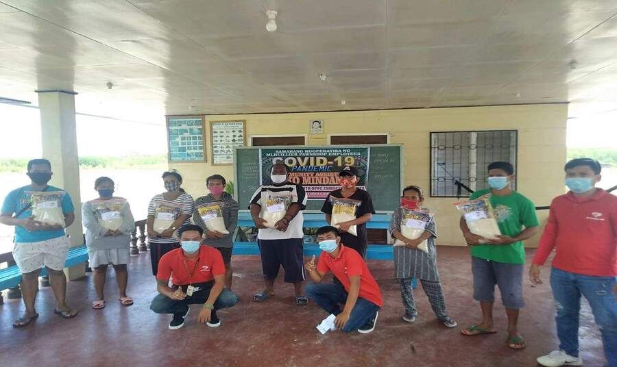 M Lhuillier Provides Covid-19 Assistance to Communities in Need